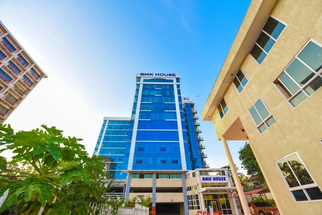 Bmk House Apartments Kampala 0*,